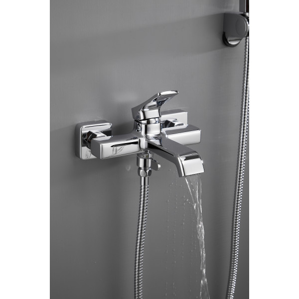 Смеситель для ванны BELZ (B60793)
