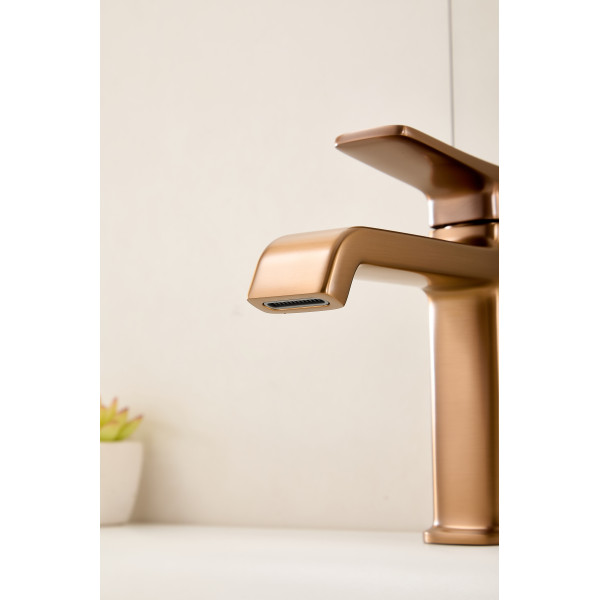 Смеситель для раковины BELZ (B10793-2)
