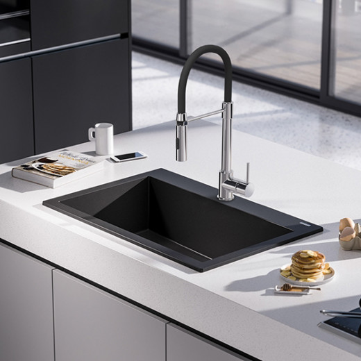 Смеситель для кухни Paini Cox гибкий излив черный