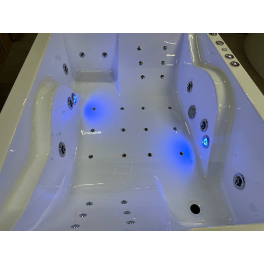 Гидромассажная акриловая ванна Vayer Coral 180x120 хром глянец