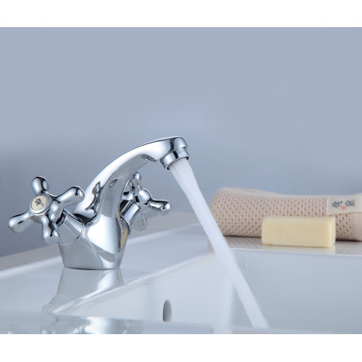 Смеситель Rossinka H02-61 для раковины